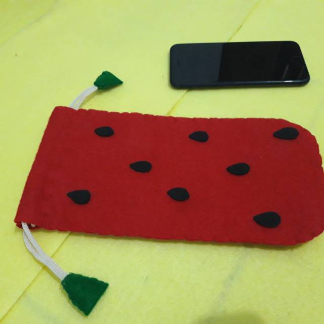 Souvenir Pouch Flanel Murah / Kantong HP / Sarung Botol