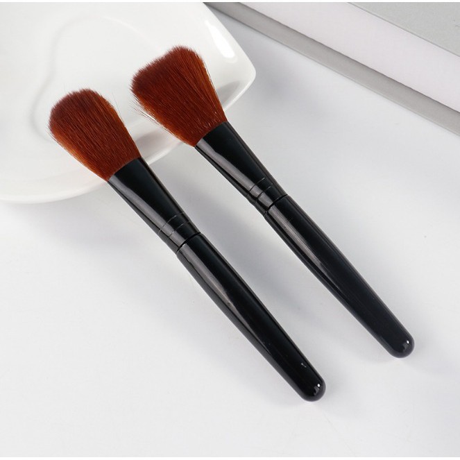 Kuas Make up Brush on  Blush On Dengan Gagang