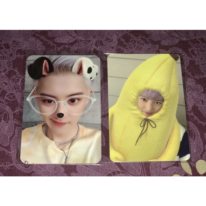 Photocard Chanyeol Banana + Photocard chanyeol wal