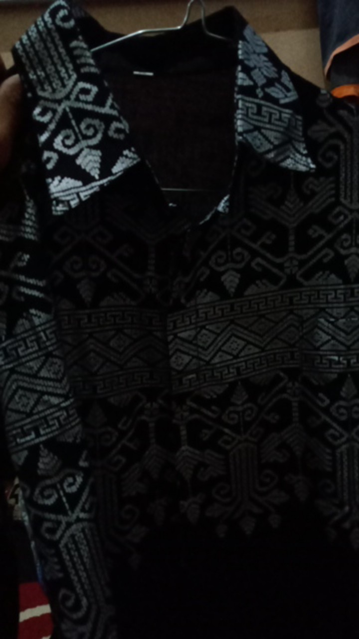Kemeja Batik Pria Lengan Panjang Prada Anjani Silver