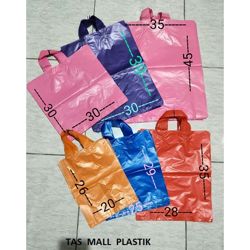 

Tas plastik warna uk 20 x 26 dan 25 x 28/ tas mall /shoping bag Plastik