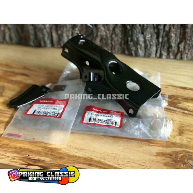 PANGKON MESIN TIGER ORIGINAL AHM PANGKON MESIN DEPAN TIREV PANGKON MESIN TIGER ORiGiNAL