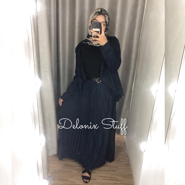 Yessika pleated skirt