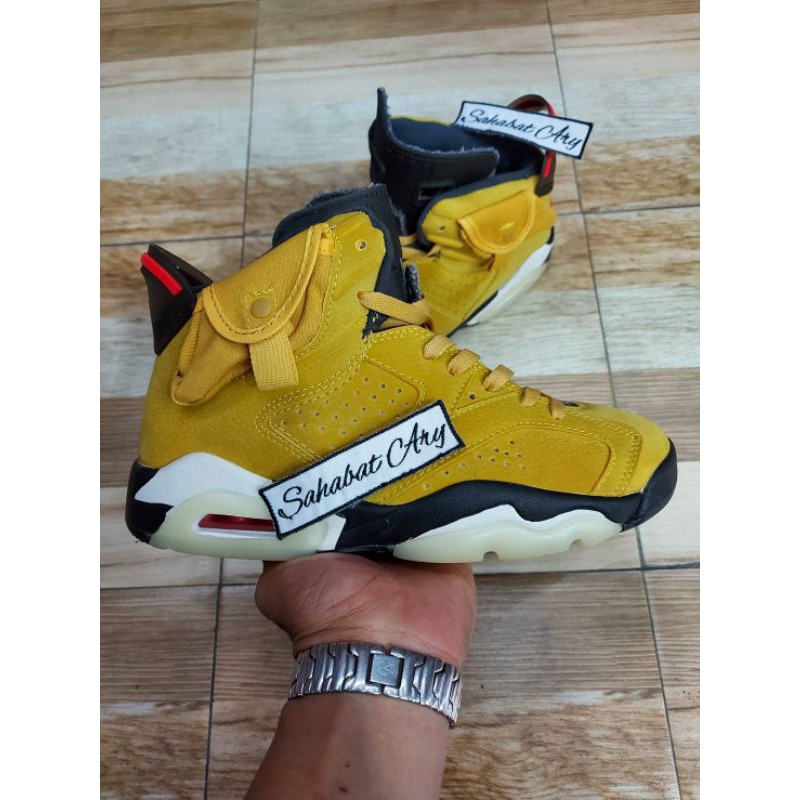 retro 6 yellow
