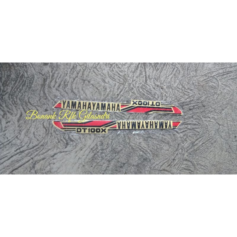 stripping striping sticker stiker tangki tengki body bodi Yamaha DT100 dt100 trail triple tril