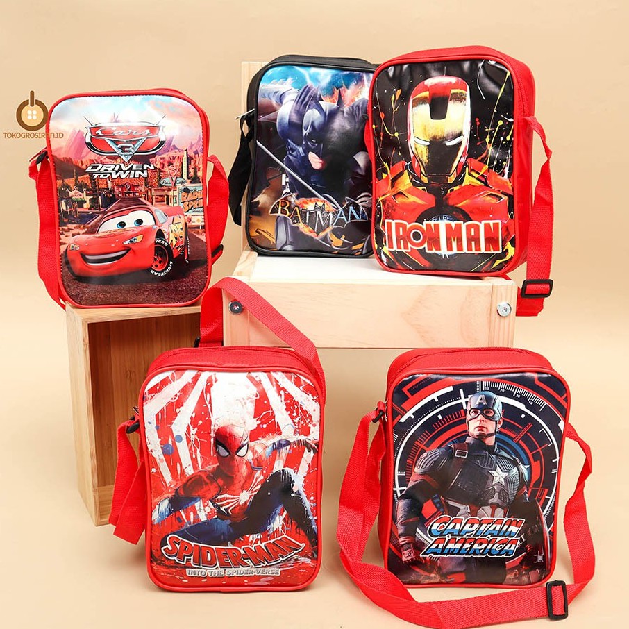 TOKOGROSIRAN.ID - TAS SELEMPANG ANAK MUAT BUKU IQRO BATMAN CAPTAIN CARS SPIDERMAN IRONMAN TAS ANAK