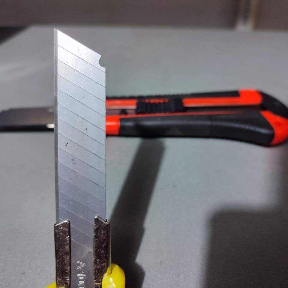 

IGM PISAU CUTTER JUMBO