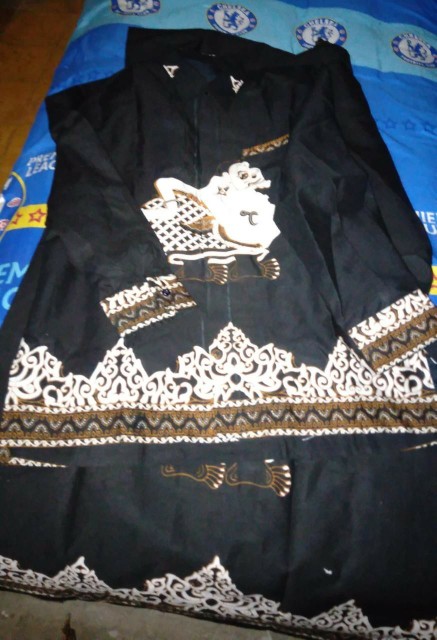 Setelan Batik Motif Semar / Kemeja Batik Solo/ Kemeja Lengan Panjang / Batih Halus / Batik Asli Solo