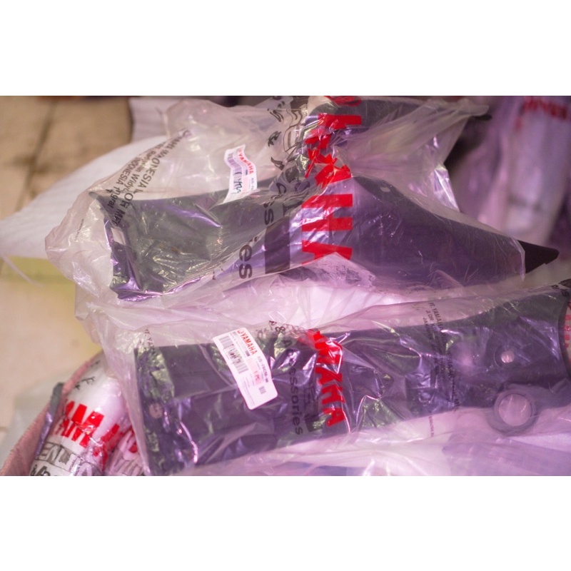 legshield yamaha f1zr fiz r fizr cover body kasar tengah Originial ori
