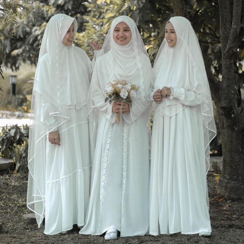 SET AKAD SYAR'I Gaun pengantin Syar'i By hijab alila Sulthanah Galeri Shafiyyah