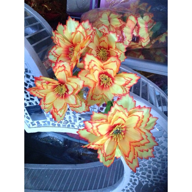 Bunga kering palsu artifisial dekorasi pelaminan ruangan tamu