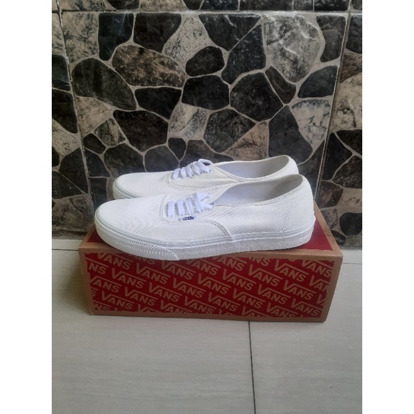 Sepatu vans authentic full white original second