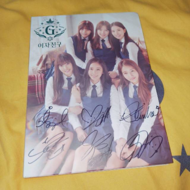 Signed album GFRIEND