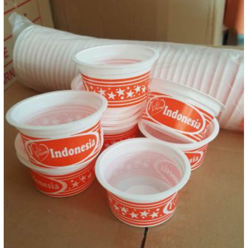 

cup 70-90 ml tutup sama sendok