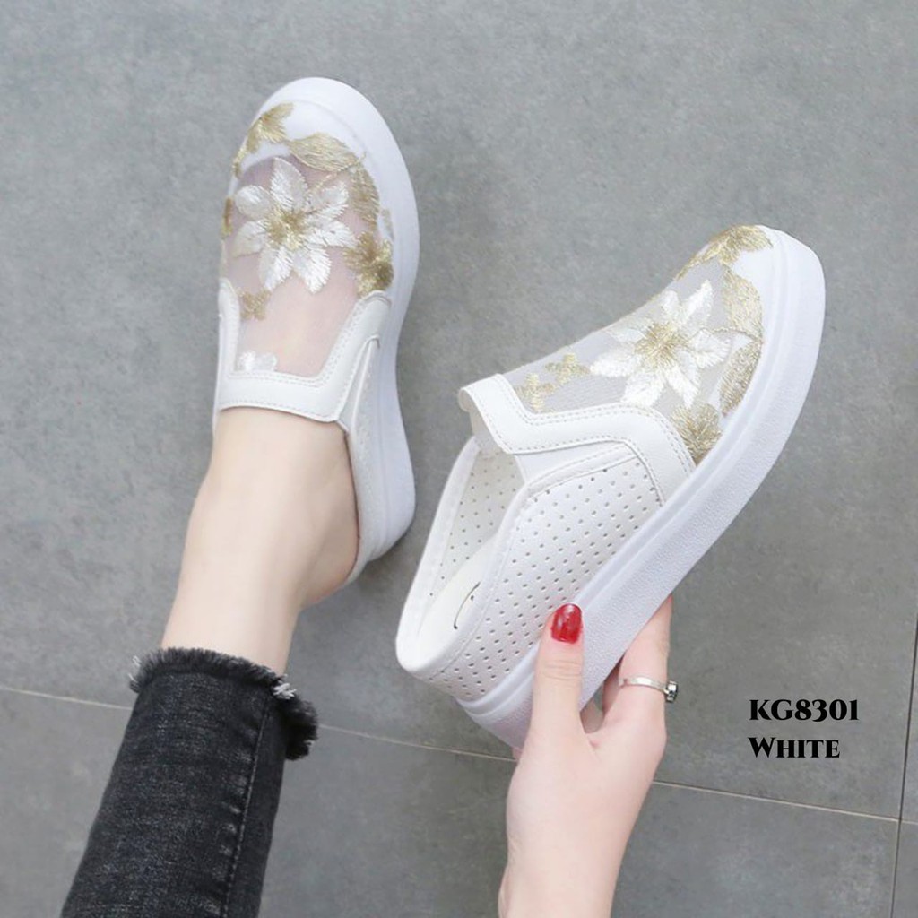 RESTOCK WYN SNEAKERS HIGH SOLE SELOP EMBROIDERY FLOWERY KG8301