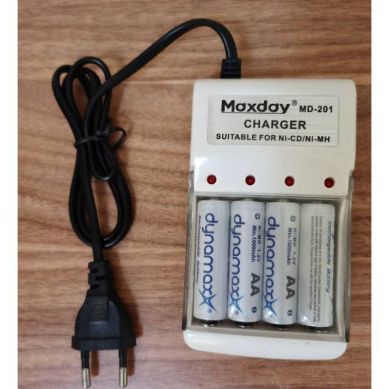 alat charger baterai maxday MD 201AA/ AAA-untuk 4 Baterai