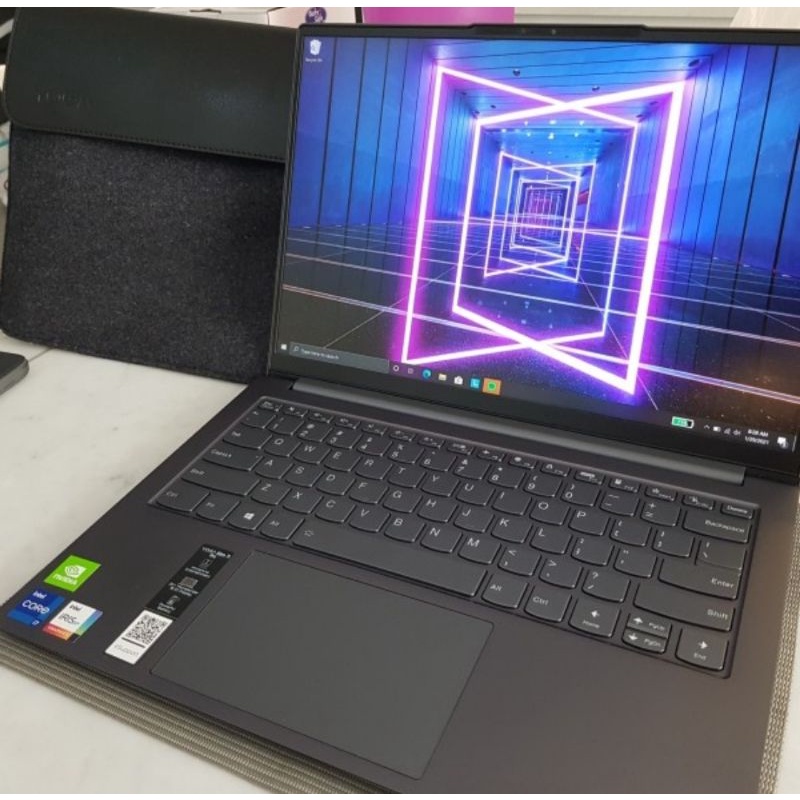 Lenovo Yoga Slim 7i Pro