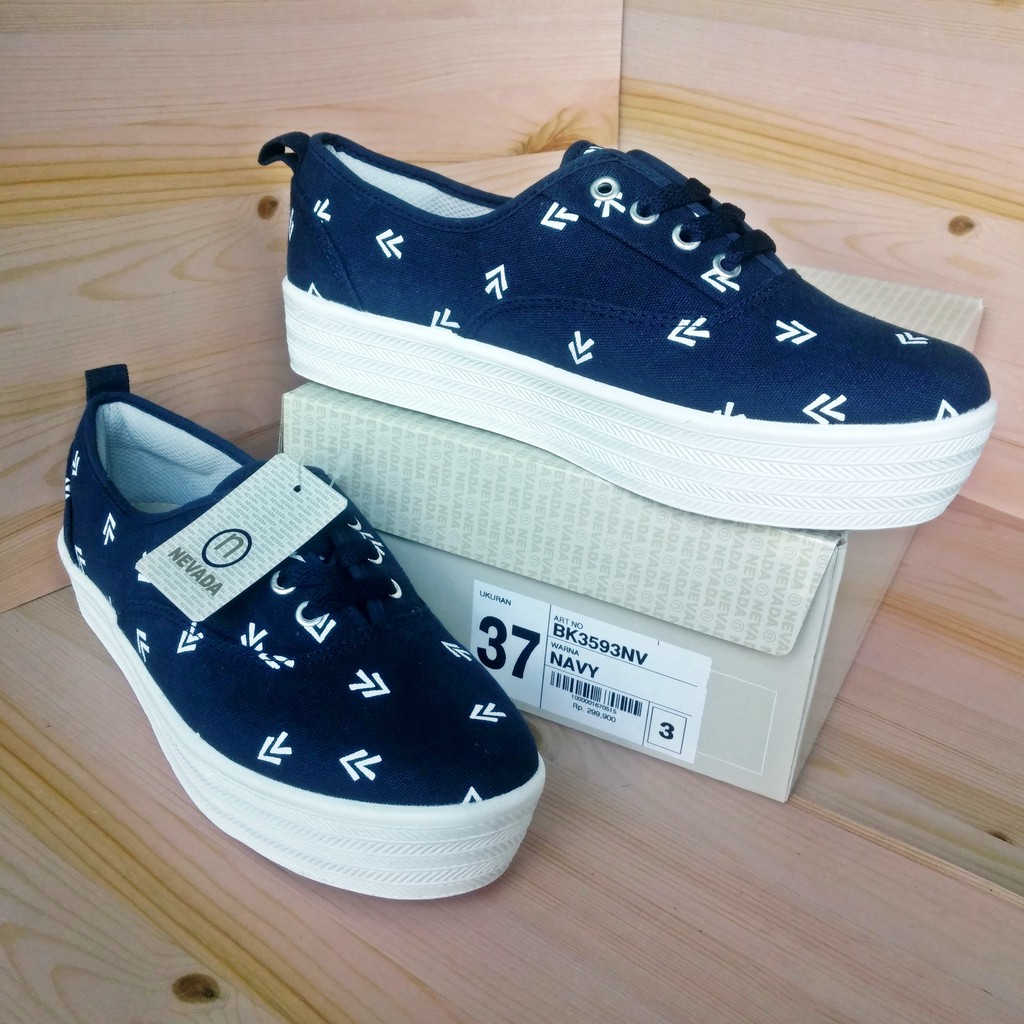 NEVADA BK3593NV Sepatu Sneakers Flat Kanvas Navy Wanita Casual Original Matahari