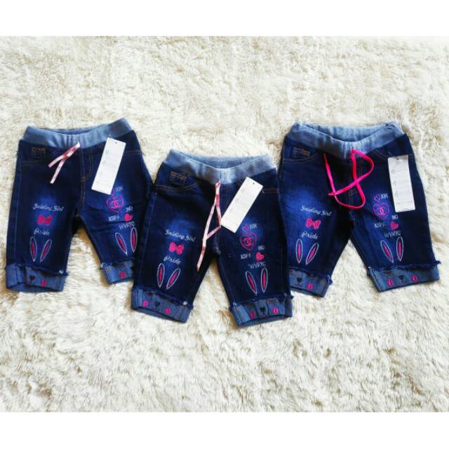 CELANA PENDEK ANAK 3/4, BORDIR MOTIF KELINCI 1-5 TAHUN