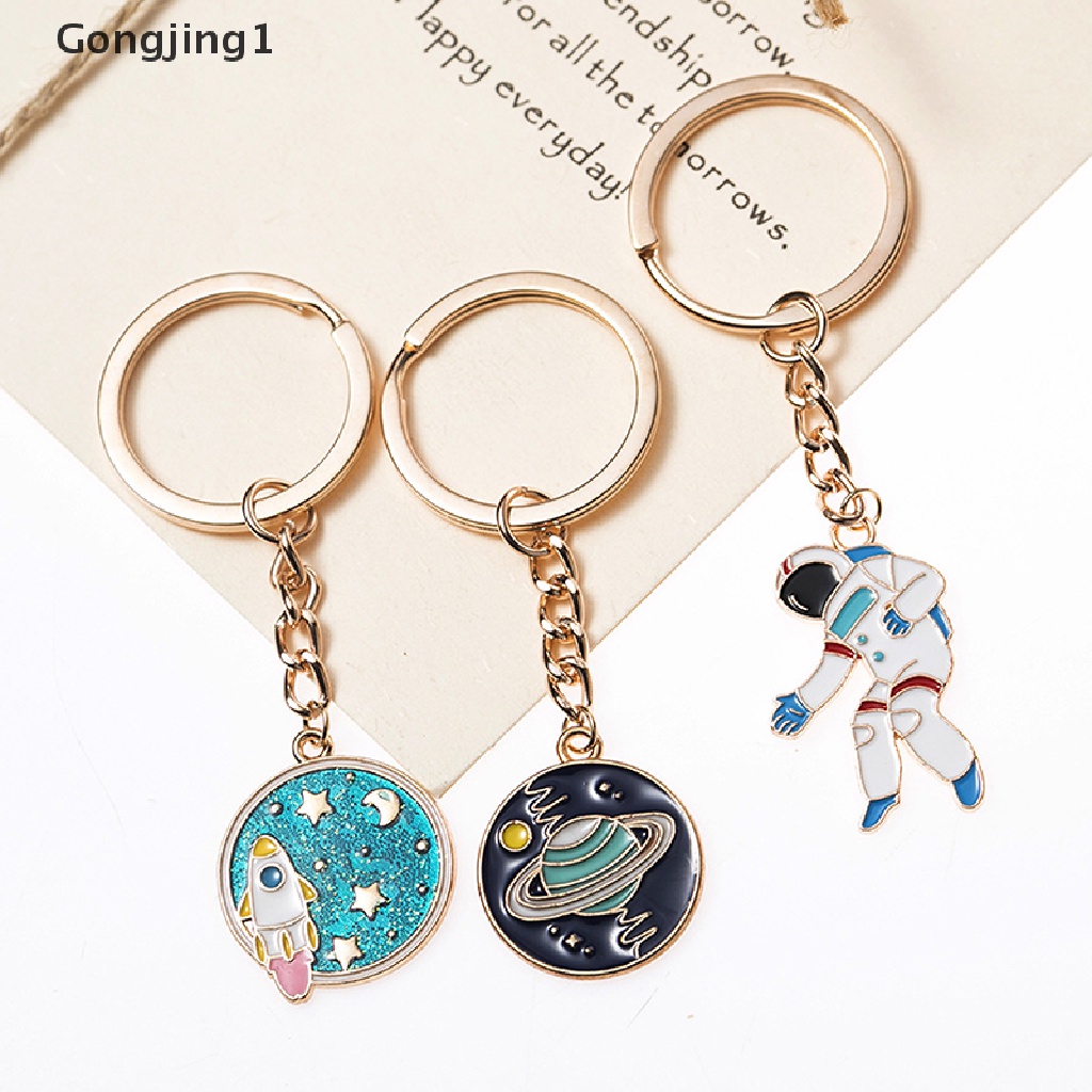 Gongjing1 Escape from the earth! Gantungan Kunci Enamel Bentuk Planet Astronot