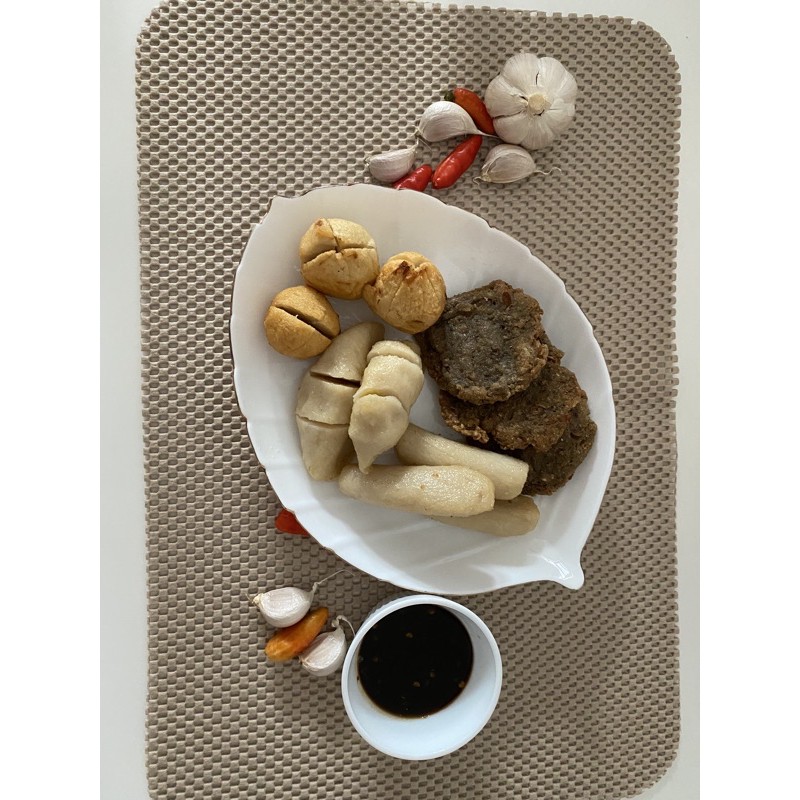 

PEMPEK PALEMBANG ADAAN TELUR LENJER KULIT JAKARTA