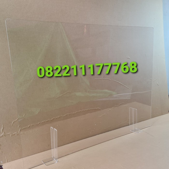 

COD Pembatas meja acrylic untuk corona 3mm x 120cm x 60cm