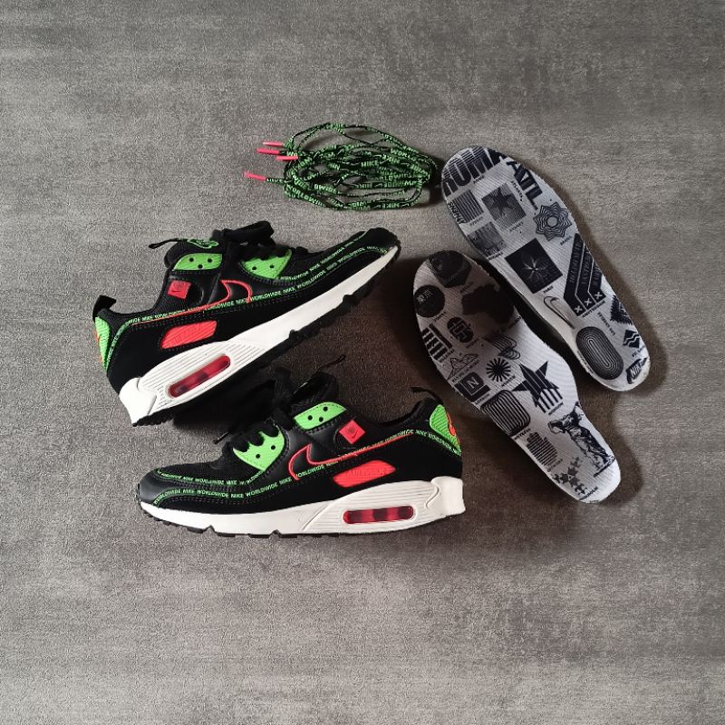 NIKE AIRMAX 90 " WORLDWIDE PACK " BLACK