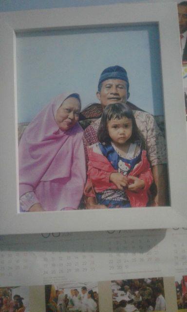 Cetak Foto 8r + Bingkai Kayu + Laminasi