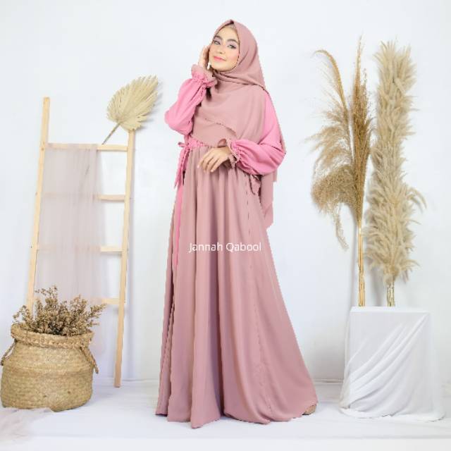 Nuha dress
