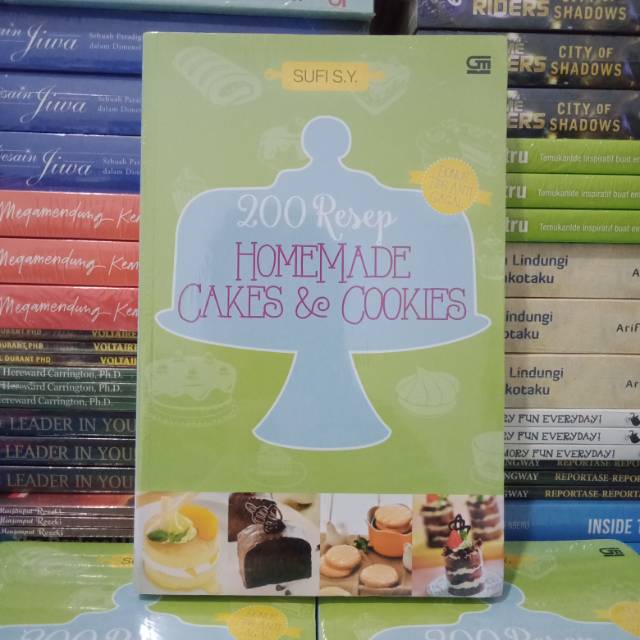 

200 RESEP HOMEMADE CAKES & COOKIES