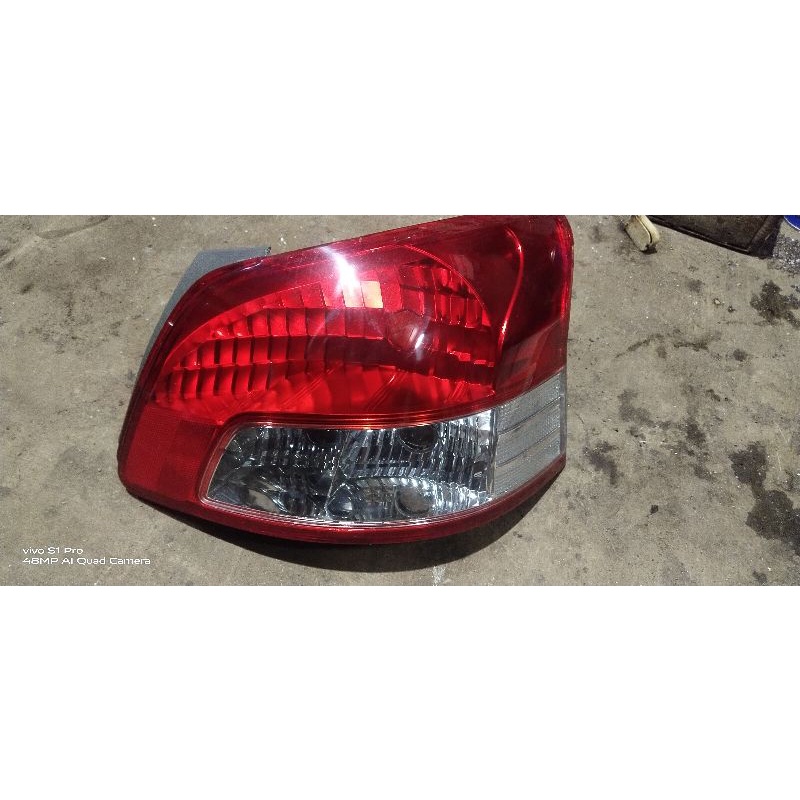 lampu stoplamp vios limo 2007 2012 standar original