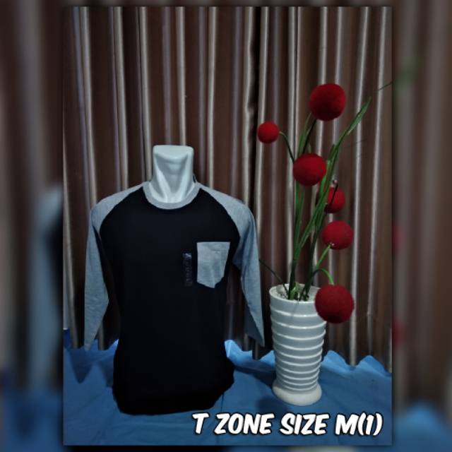 Kaos T Zone cewek cowok