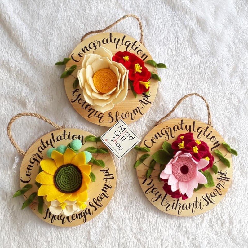 

GIFT graduation wood/ macrame hanging wall / hiasan dinding macrame / Hanging Macrame