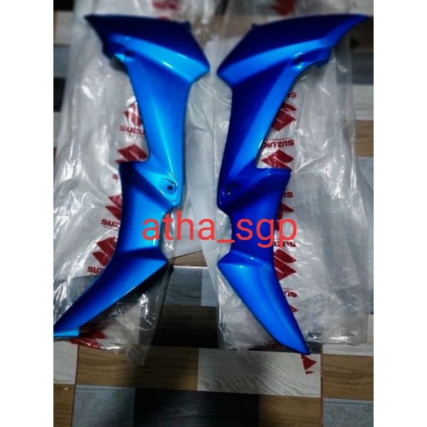body sayap depan bagian luar warna biru tua suzuki smash titan ori sgp