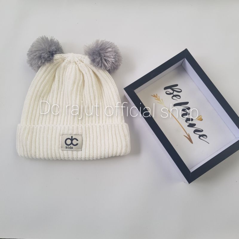 Topi Rajut Anak Pompom Kupluk Rajut Anak Bayi Pompom-Putih