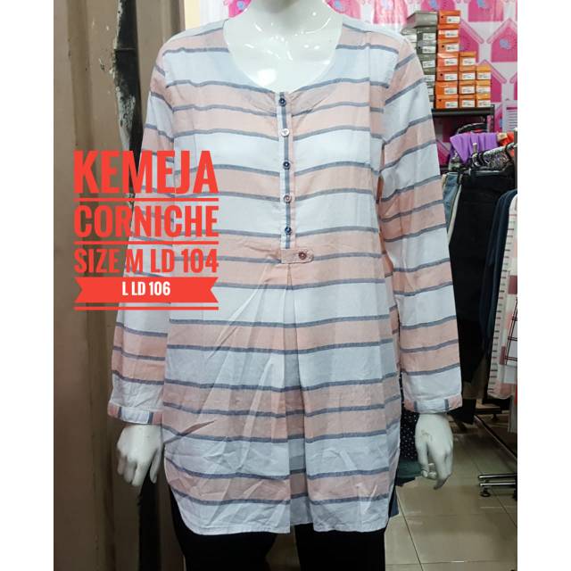 Kemeja corniche