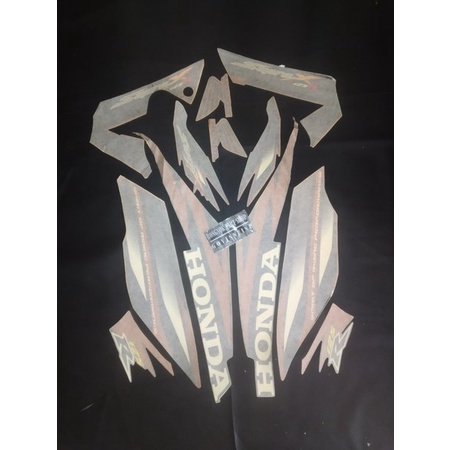 striping stiker sticker lis honda supra x 125 r 125r 2005 2006 coklat hitam original