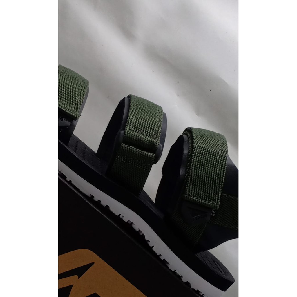 Sendal Gunung Reward Ban 3 Terbaru/Sendal Gunung Murah By KOMERASHOP