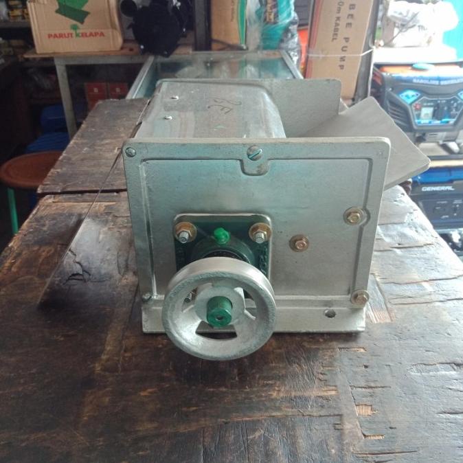 Kepala parut kelapa BESAR / KEPALA PARUTAN KELAPA TERPERCAYA