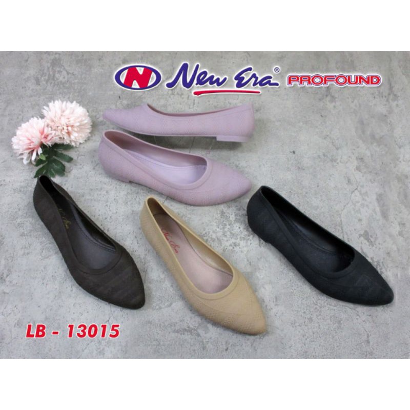 Sepatu jelly wanita NEW ERA