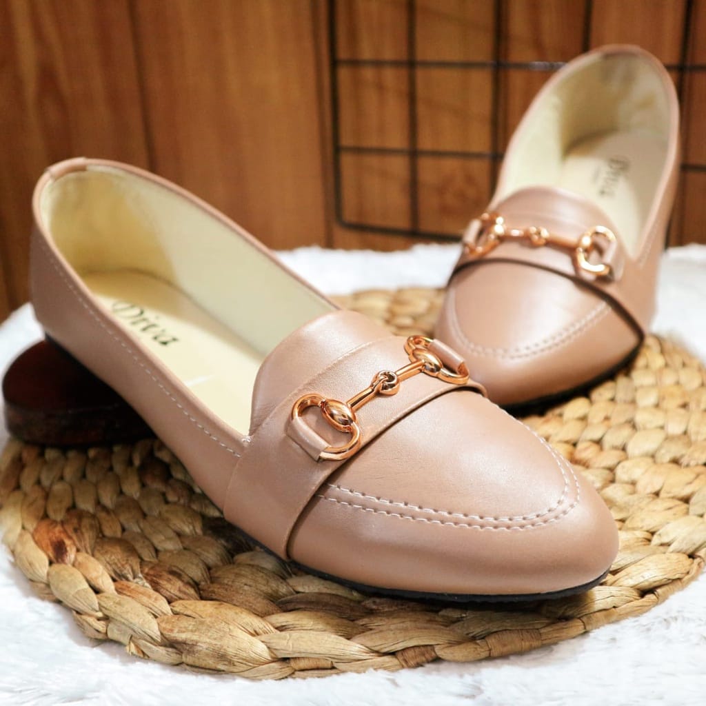 Flatshoes Wanita Clary JW02