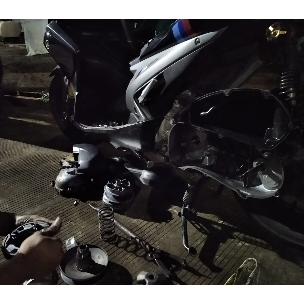 Pelor Pengganjal Per CVT Bearing Seater Yamaha Mio Karbu Soul Karbu AST RB8