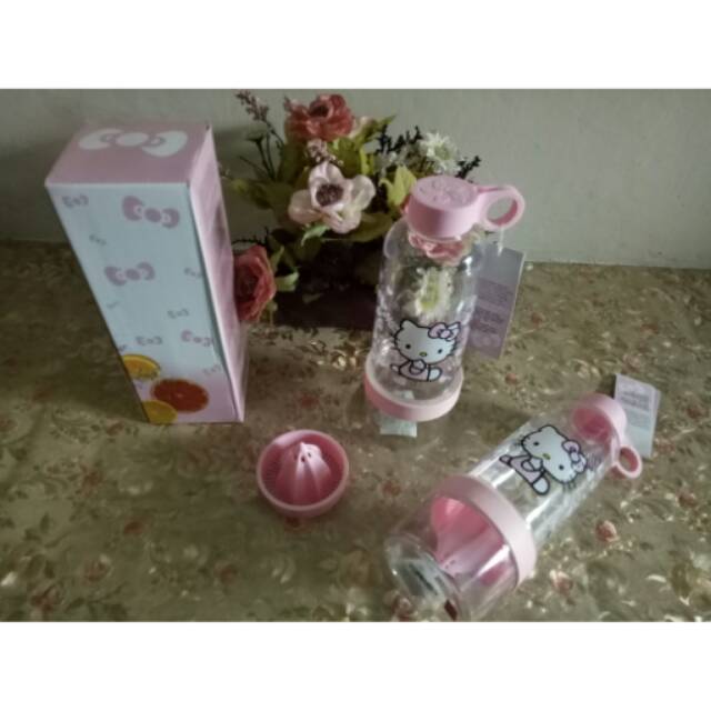 Botol minum jeruk peras