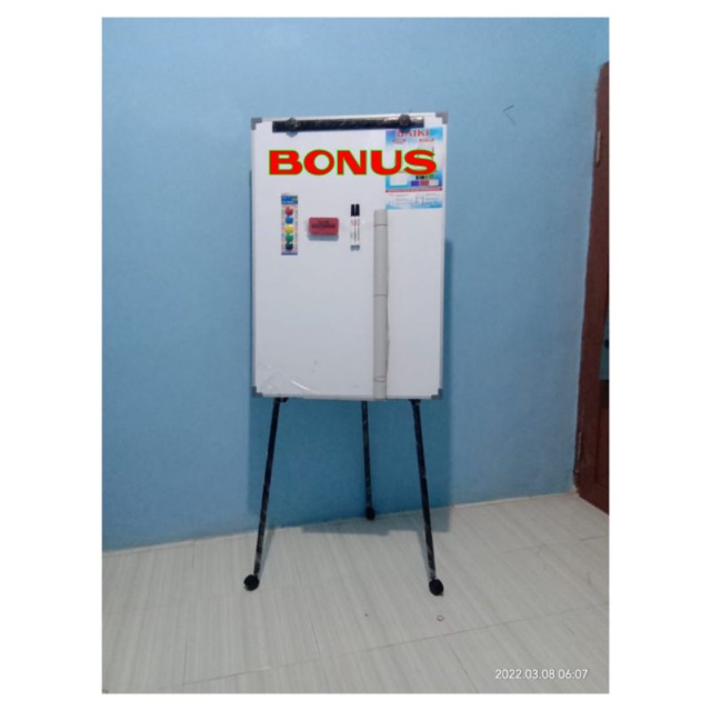 

Flipchart magnetic DAIKI Roda 70x100 Cm