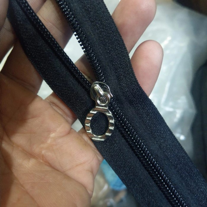 

Bagus Paket Resleting Nomer 5 (Lanyard Hitam 50 Yard + 300 Pcs Kepala). Diskon