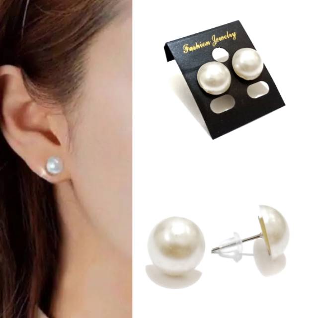 Lylia Pearl Stud Earrings | Anting Tusuk Mutiara Handmade Korean