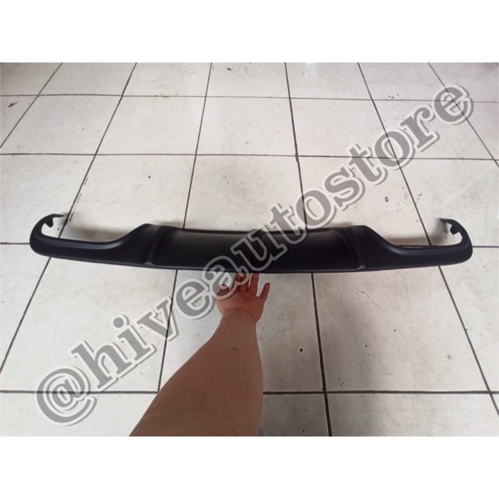 Diffuser mercy C class AMG W204 tahun 2008-2012 model C63 style