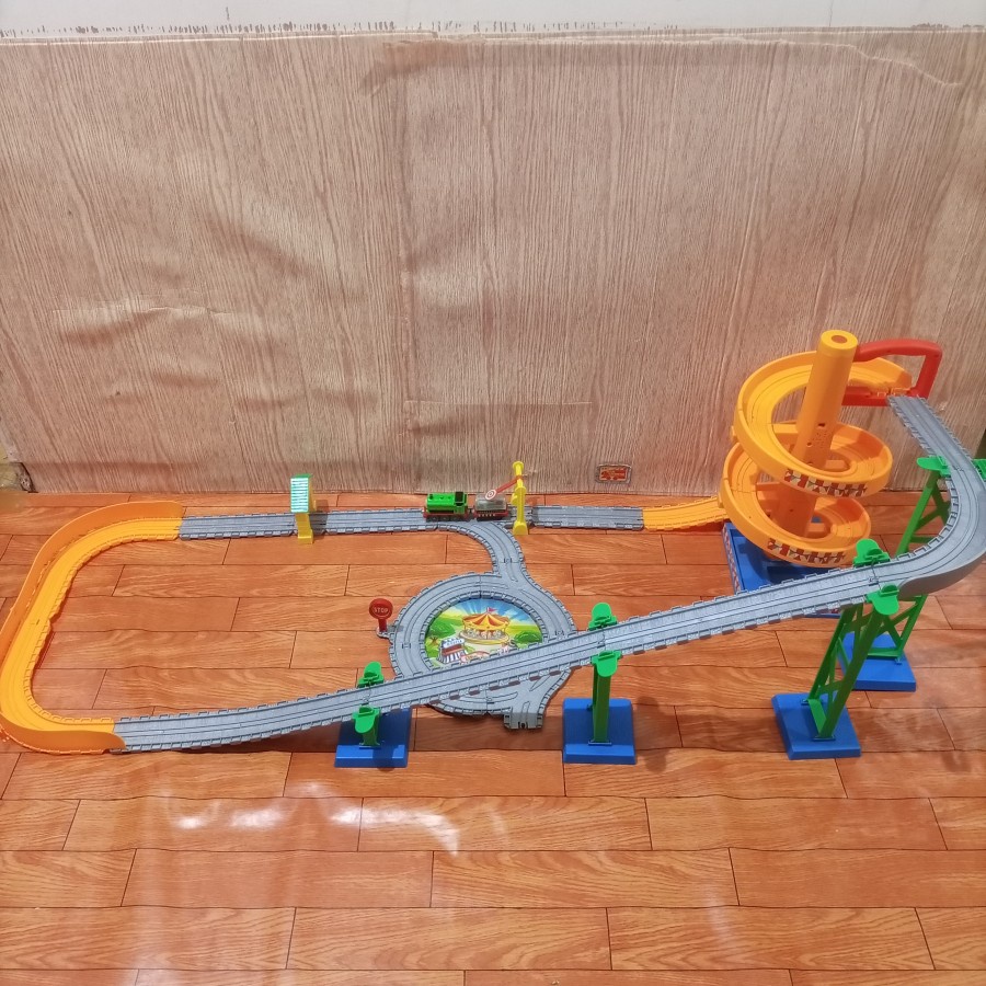 Take along Thomas and Friends - Percys Carnival Adventure Set