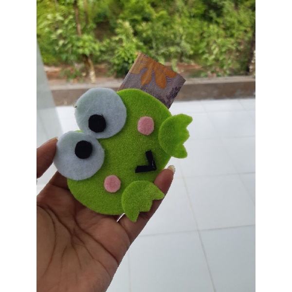 

(COD) BAYAR DITEMPAT Angpau Lebaran kain Flanel Hello kitty Doraemon Keroppy 1 pak isi 6 pcs