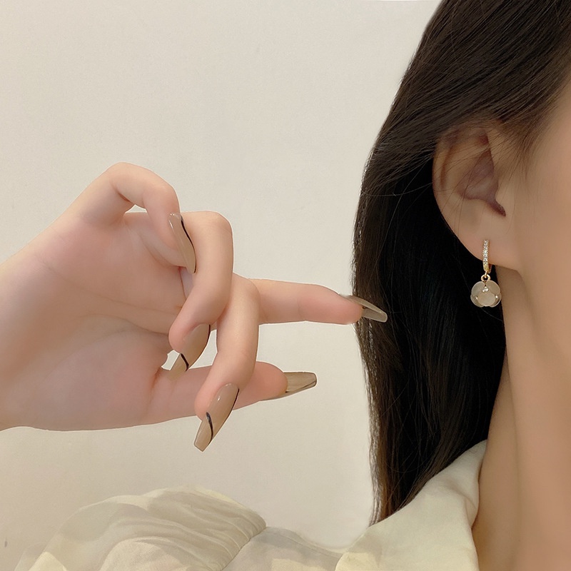 Shuling S925 silver needle Korean version High Sense Opal Earrings Female Diamond Ear Jewelry